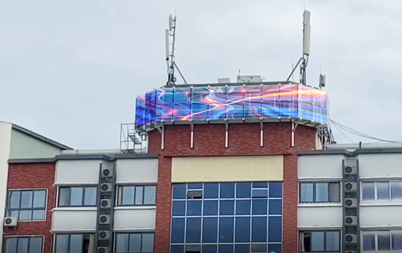 1630658928807875.jpg 成綿高速路-玻璃屏.jpg